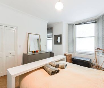 2 bedroom maisonette to rent - Photo 5