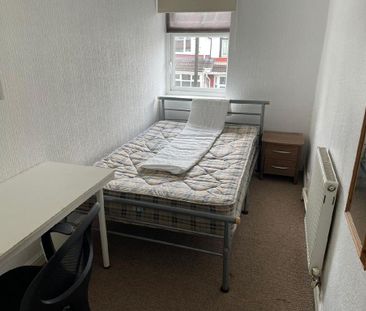 5 bedroom house share to rent - Photo 2