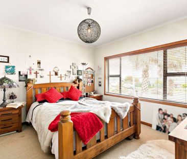5 Bedrooms on Oakdale Rd - Photo 6