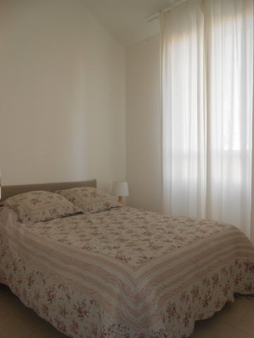 Location Appartement 2 pièces 41m² SETE 34200 - Photo 2