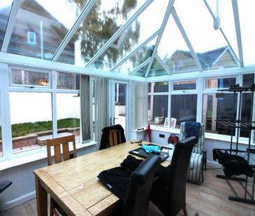 3 bedroom detached house to rent - Photo 3