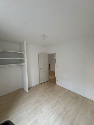 Location Appartement 2 pièces 30m² MONTMORILLON 86500 - Photo 1
