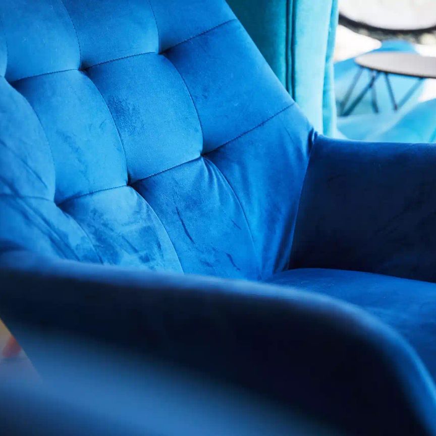 Bronze Studio - Photo 1