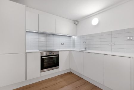 Studio to rent - Photo 3