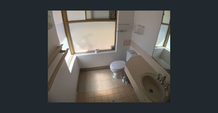 SHARED ACCOMMODATION - MURDOCH - Photo 4