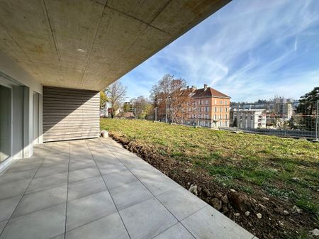 Spacieux appartement de 3.5 pièces avec jardin - Foto 2