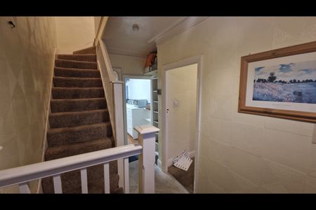 Room in a Shared House, Oakdale Road, N4 - Photo 3