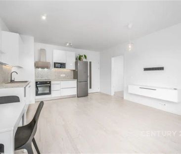 Pronájem bytu 2+kk s balkonem, sklepem a garážovým stáním, 66 m - Photo 4
