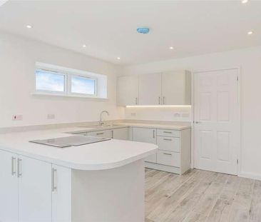 Portland Drive, Merstham, RH1 - Photo 6