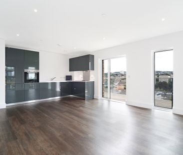 Plumstead Road London SE18 - Photo 2