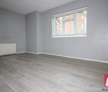 2 bedroom property to rent in Watford - Photo 1