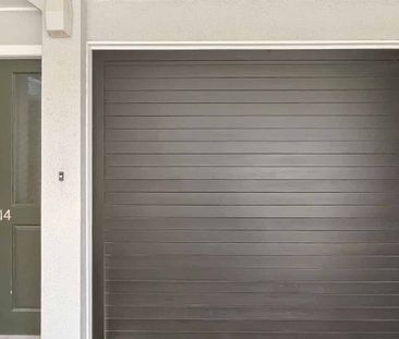 Lovely 2-bedroom home on the city end of Mt cook with garage. - Photo 2