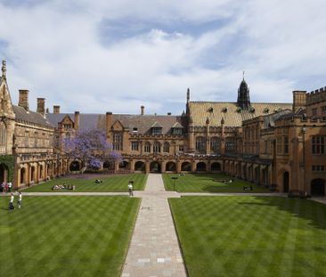 Furnished Loft in the Heart of the University District - Photo 5