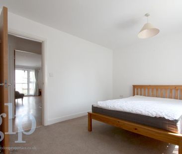 1 bedroom flat to rent - Photo 6