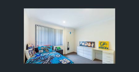 Beautiful Family Home in a Peaceful Coastal Location! - 11 Thistle Way, Two Rocks - Photo 5