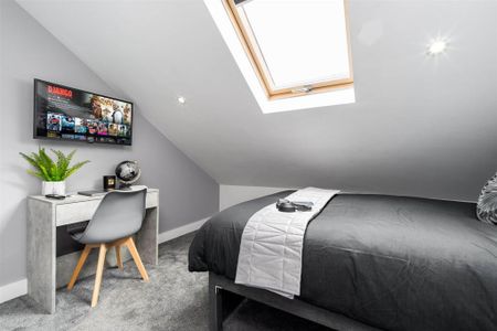 5 bedroom terraced house to rent - Photo 3