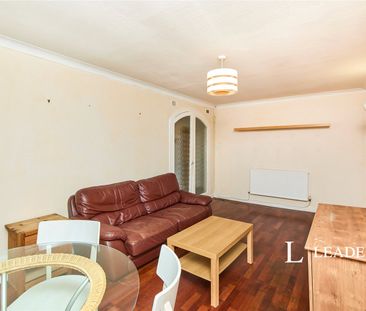 2 bedroom terraced to rent Thoresby Court, Nottingham, Nottinghamsh... - Photo 3