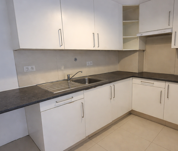 Appartement te huur in Hoboken voor € 990 met 2 slaapkamers - Photo 2