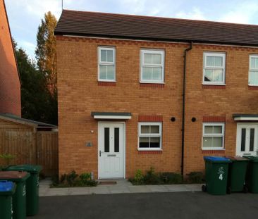 2 bedroom end of terrace house to rent - Photo 1