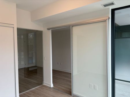 For Lease - 250 Lawrence Avenue Unit# 205, Toronto, Ontario - Photo 3