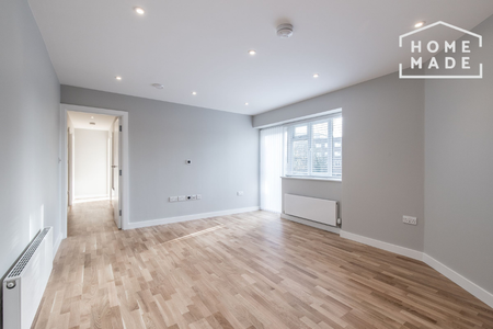 4 bedroom flat to rent - Photo 5