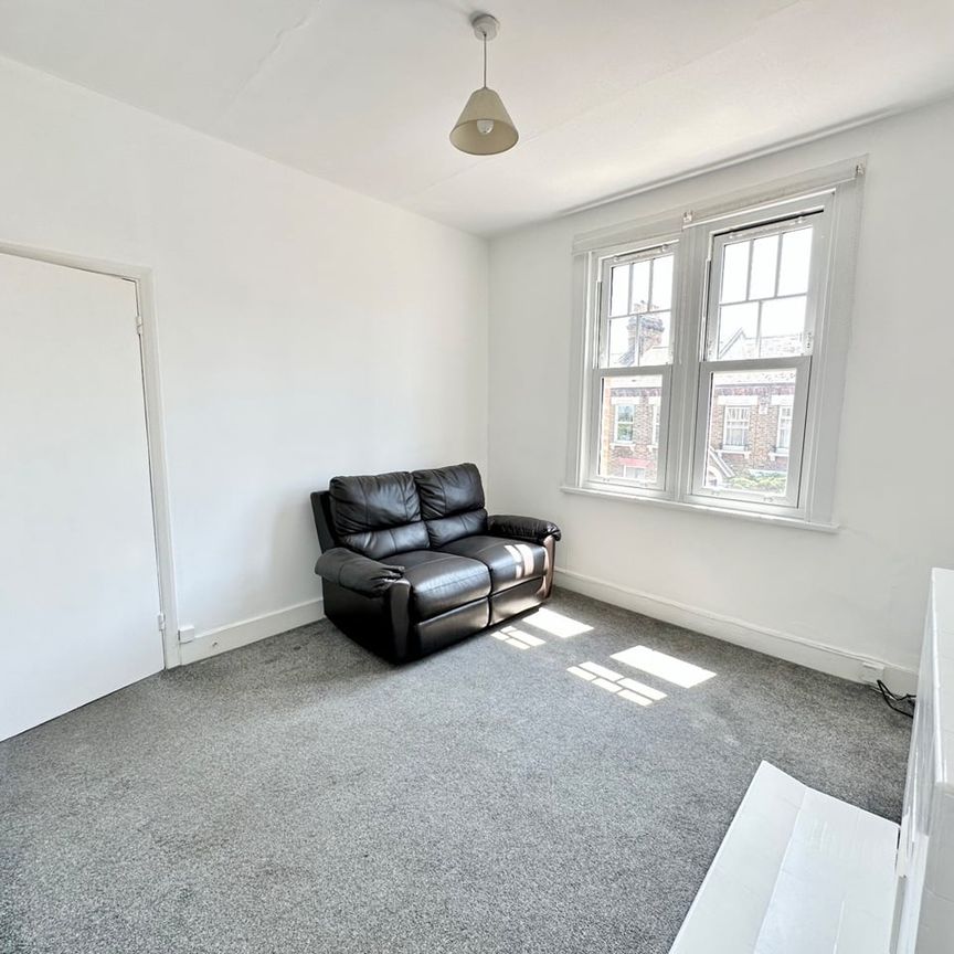 2 Bed Maisonette, Kilburn Lane, W10 - Photo 1