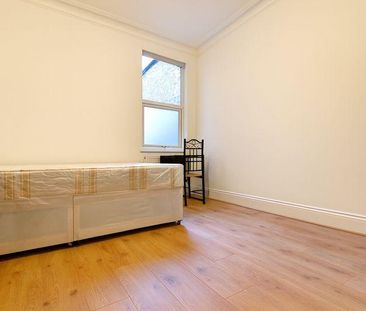 House share to rent - Photo 1