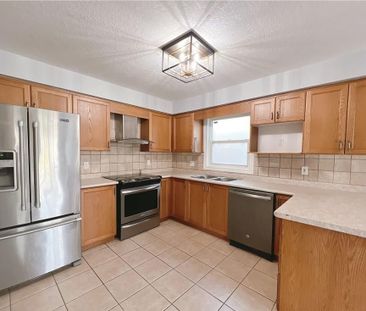For Lease - 154 Bridlewreath Street Unit# UPPER, Kitchener, Ontario - Photo 6