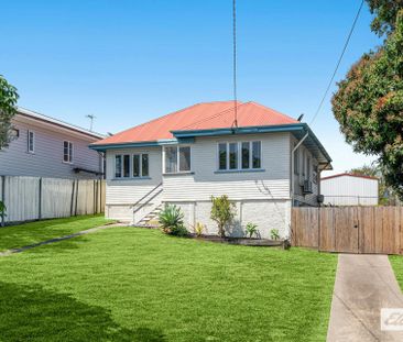 Renovated Perfection Meets Bayside Lifestyle - Photo 1