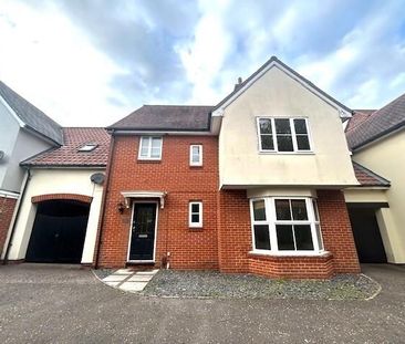 4 bedroom link detached house to rent - Photo 5