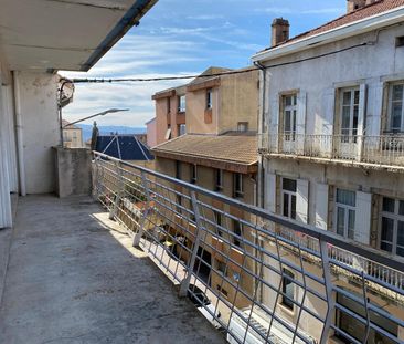Location Appartement 2 pièces 39m² AUBENAS 07200 - Photo 6