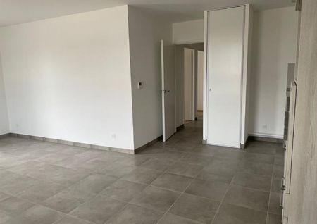APPARTEMENT T3 62M - Photo 5