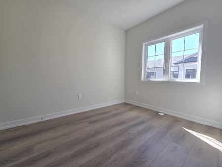 For Lease - 34 Chapple Lane, Richmond Hill, Ontario - Photo 4