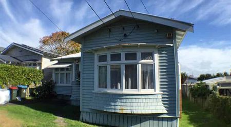 Mt Eden - One Bedroom Villa Conversion - Photo 5