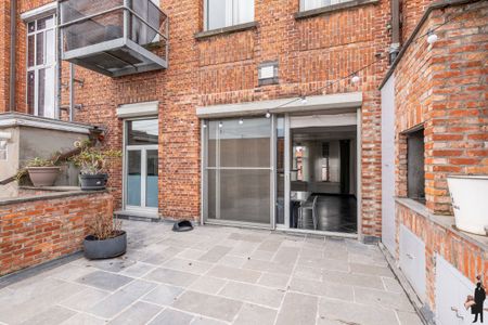 Centraal gelegen éénslaapkamerappartement met terras - Photo 5