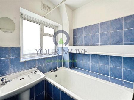 2 bedroom flat to rent - Photo 4