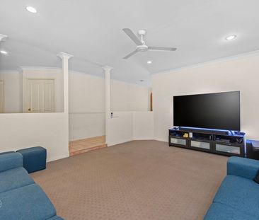 8 Battersea Close, Forest Lake QLD 4078 - House For Rent | Domain - Photo 3