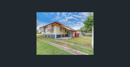 Renovated beauty in handy location. - Photo 5