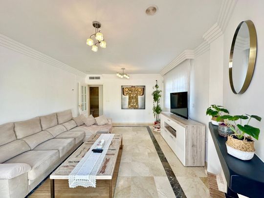 Penthouse Duplex in Marbella - Photo 1