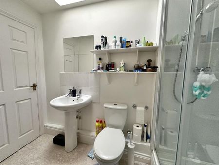 1 bedroom apartment to rent - Photo 5