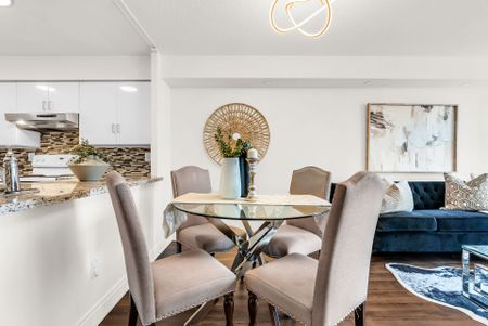 For Lease - 330 Rathburn Road Unit# 1006, Mississauga, Ontario - Photo 3