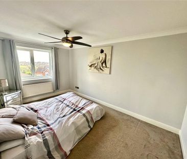 4 bedroom detached house to rent - Photo 5