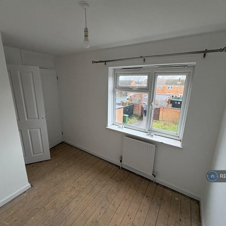3 bedroom terraced house to rent - Photo 1