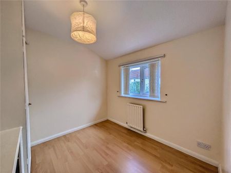 2 bedroom terraced house to rent - Photo 4