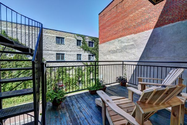 Condo for rent, Montréal (Ville-Marie) - Photo 1