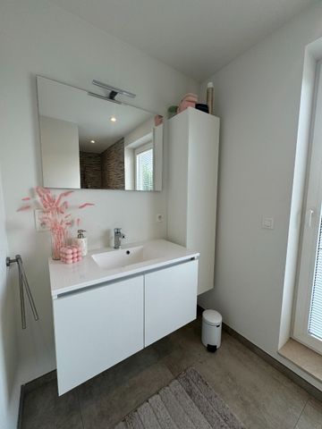 Instapklaar appartement met 2 slaapkamers in Zwevezele! - Foto 2