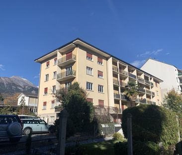 Appartement complètement rénové à deux pas de la ville - Photo 4