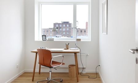 Taghaverne – Stor 5-værelses lejlighed med flot udsigt over byen - Photo 3