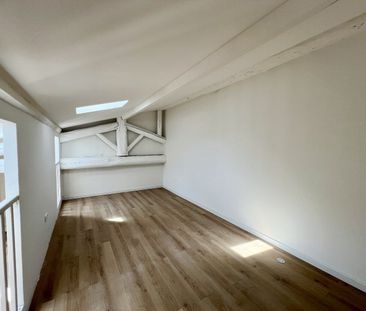 Location Appartement 3 pièces 98m² SETE 34200 - Photo 5