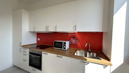 Piazza Francesco Carrara, Milan, Lombardy 20141 - Photo 4